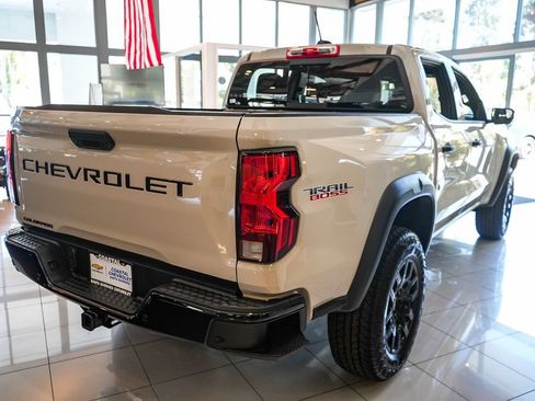 New 2026 Chevrolet Colorado Trail Boss AWD/4WD image 5