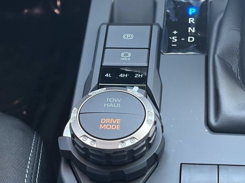 Certified 2026 Toyota Tacoma TRD Sport AWD/4WD image 32