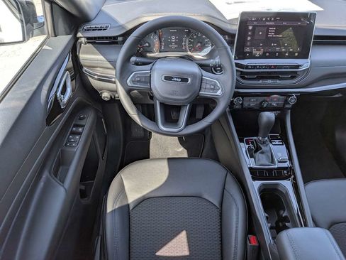 New 2026 Jeep Compass Latitude AWD/4WD image 15