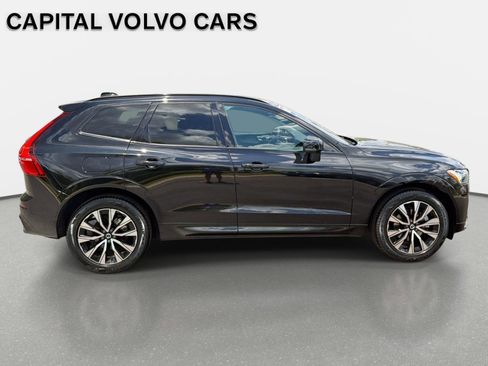 Certified 2025 Volvo XC60 B5 Core AWD/4WD image 4