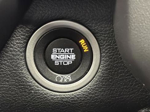 Used 2024 RAM 2500 Big Horn w/ Sport Appearance Package AWD/4WD image 22