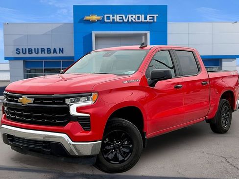 Used 2025 Chevrolet Silverado 1500 LT image 1