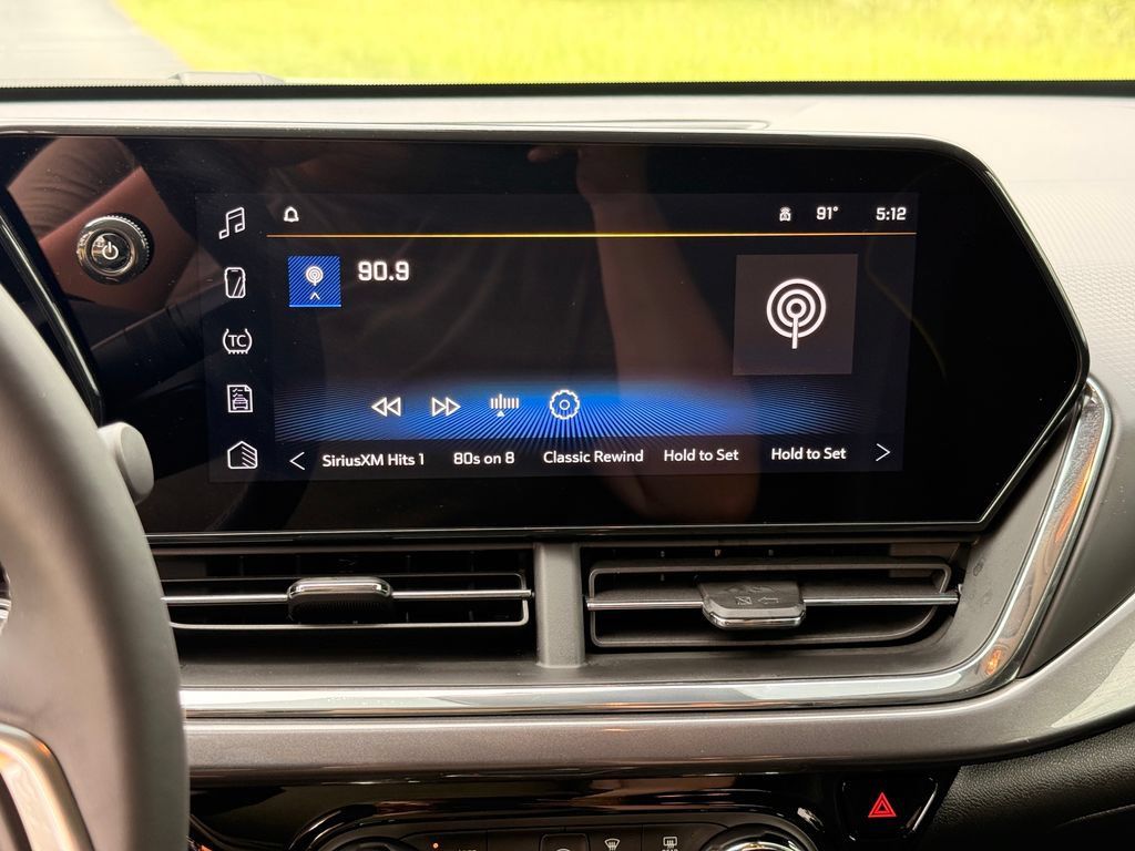 New 2026 Chevrolet Trax ACTIV w/ Driver Confidence Package FWD image 17