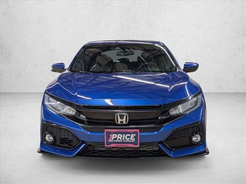 Used 2018 Honda Civic Sport Touring image 2