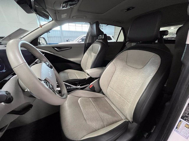 Used 2023 Kia Niro Wave FWD image 21