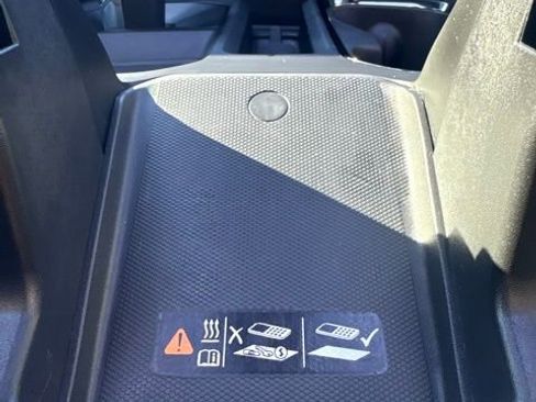 Used 2024 Chevrolet Silverado 1500 ZR2 w/ Technology Package image 37