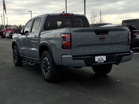 Used 2022 Nissan Frontier PRO-4X w/ Technology Package image 5