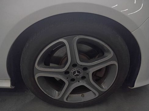 Used 2019 Mercedes-Benz CLA 250 4MATIC image 33