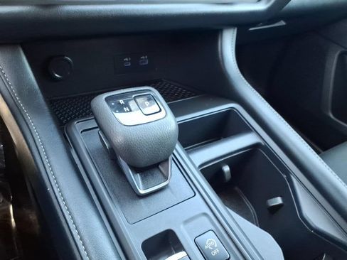 Certified 2025 Nissan Pathfinder S FWD image 23
