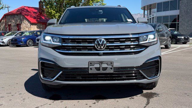 Used 2022 Volkswagen Atlas Cross Sport SEL Premium R-Line AWD/4WD image 8