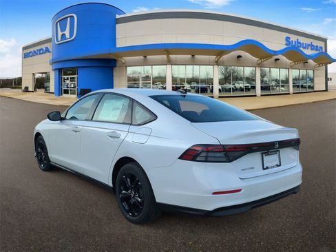 New 2025 Honda Accord SE image 6