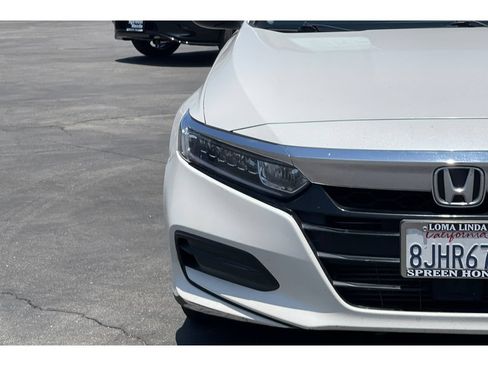 Used 2019 Honda Accord LX image 40
