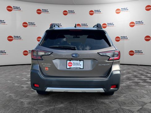 Used 2024 Subaru Outback Limited AWD/4WD image 4