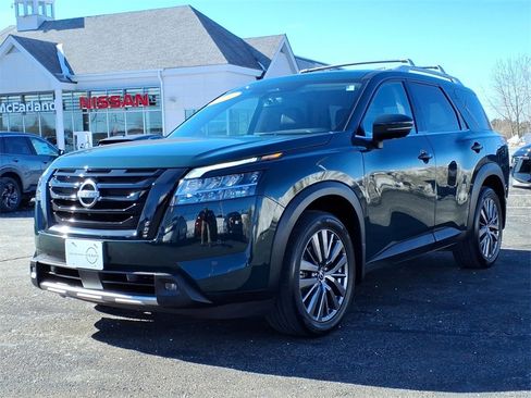 Certified 2023 Nissan Pathfinder SL w/ SL Premium Package image 28