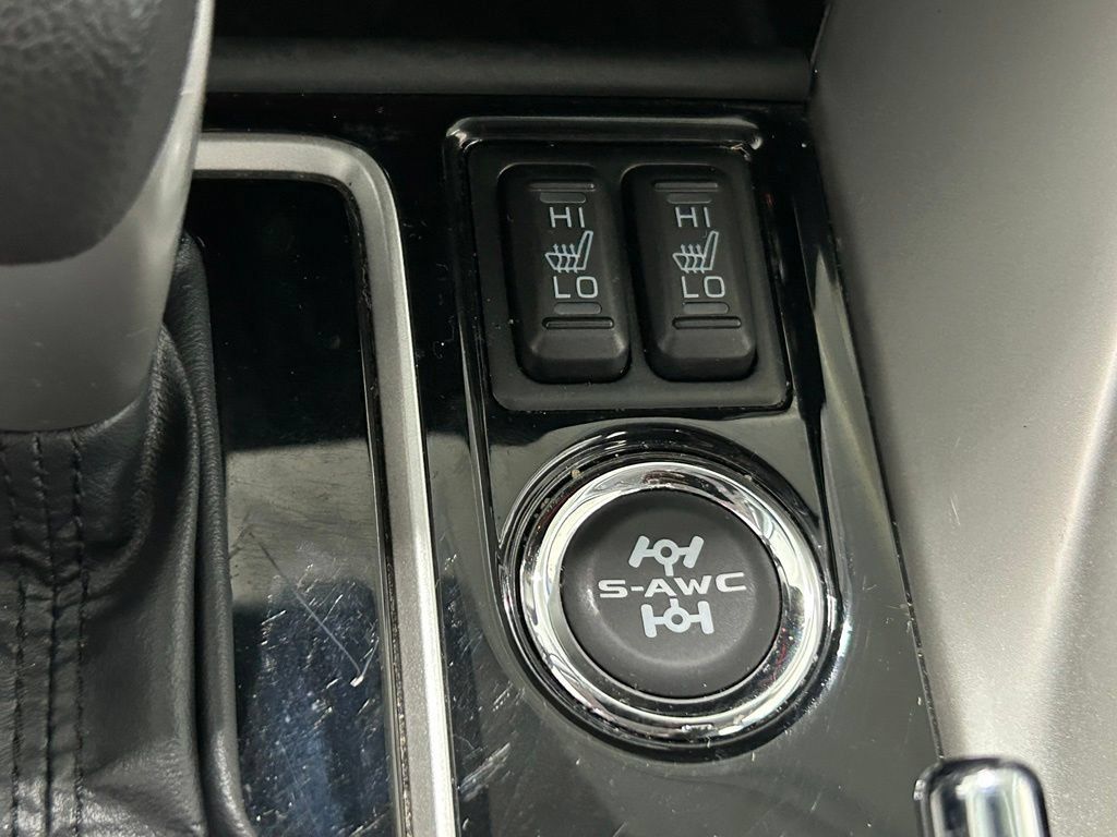Used 2023 Mitsubishi Eclipse Cross LE AWD/4WD image 25