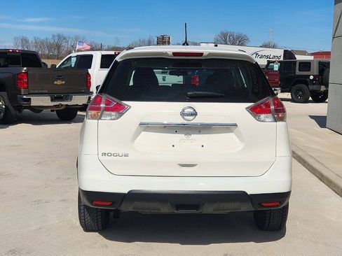 Used 2016 Nissan Rogue S FWD image 5