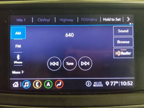 Used 2020 Buick Enclave Avenir w/ Avenir Technology Package FWD image 25