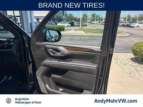 Used 2023 Chevrolet Tahoe Premier AWD/4WD image 20