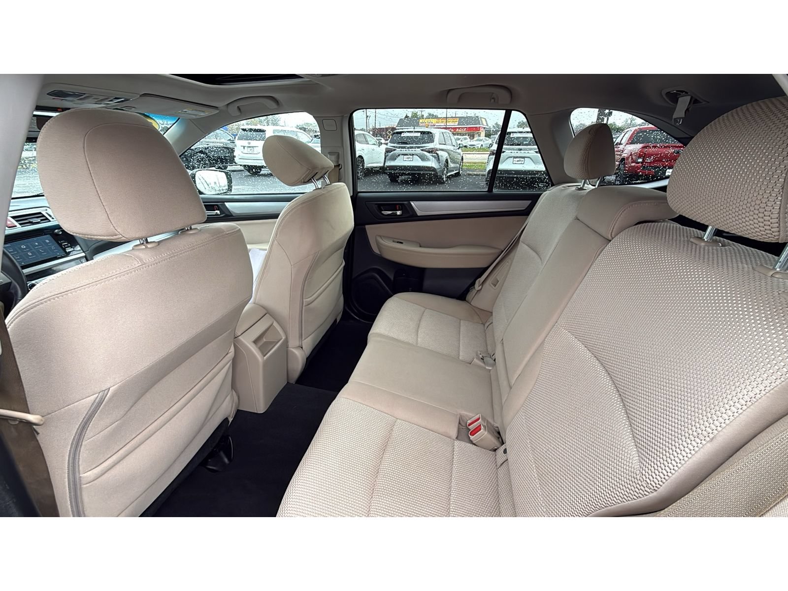 Used 2017 Subaru Outback 2.5i Premium AWD/4WD image 33