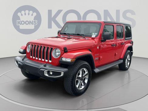 Used 2018 Jeep Wrangler Unlimited Sahara AWD/4WD image 5