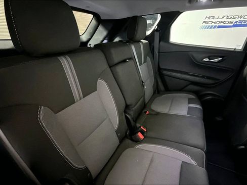 Used 2025 Chevrolet Blazer LT FWD image 22