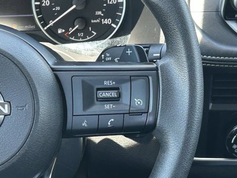 Used 2023 Nissan Rogue S FWD image 22