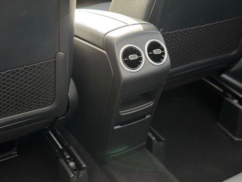 Used 2026 Mercedes-Benz GLA 250 4MATIC image 42