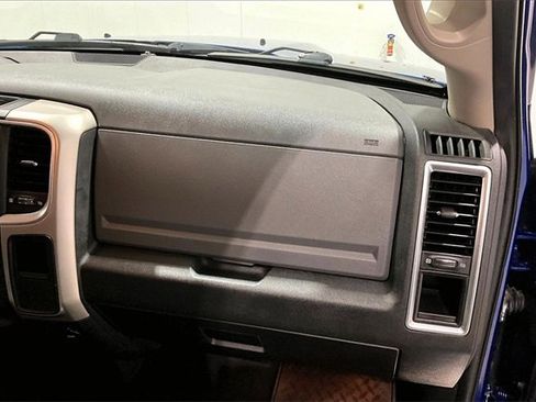 Used 2017 RAM 1500 Outdoorsman image 28