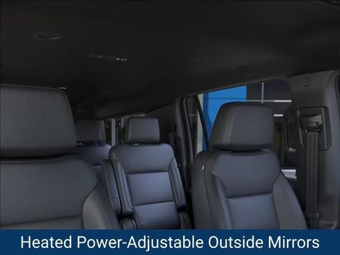 New 2026 Chevrolet Suburban LT w/ Comfort Package AWD/4WD image 27