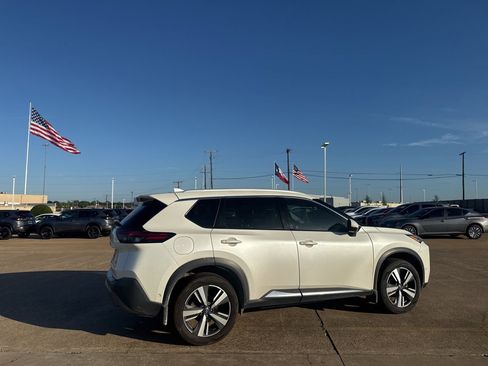 Certified 2023 Nissan Rogue SL w/ SL Premium Package FWD image 25
