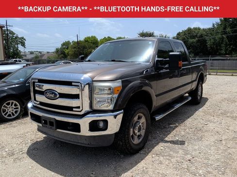 Used 2016 Ford F250 XLT w/ XLT Value Package AWD/4WD image 3