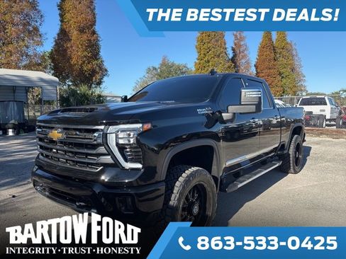 Used 2025 Chevrolet Silverado 2500 High Country w/ Z71 Off-Road Package image 1