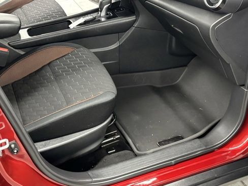 Used 2022 Nissan Kicks SR image 30