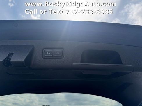 Used 2025 Kia Telluride S AWD/4WD image 35