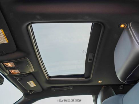 Used 2013 Dodge Challenger SRT8 w/ Harman Kardon Audio Group RWD image 30