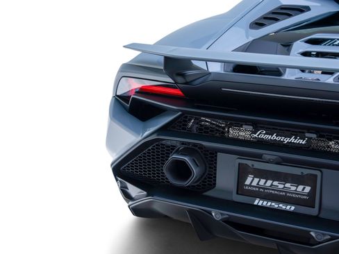 Used 2023 Lamborghini Huracan Tecnica RWD image 45