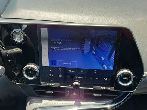 Used 2025 Lexus NX 250 FWD w/ Accessory Package (Z2) image 17