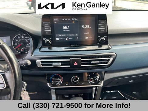 Used 2021 Kia Seltos S AWD/4WD image 35