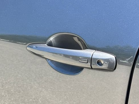 Certified 2026 Nissan Rogue SV FWD image 30