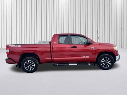 Used 2016 Toyota Tundra SR5 w/ TRD Off Road Package AWD/4WD image 5