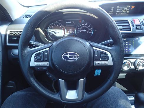 Used 2018 Subaru Forester 2.5i Premium AWD/4WD image 16
