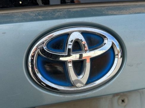 Used 2018 Toyota Prius Two w/ Prius Two Safety Plus Package FWD image 10