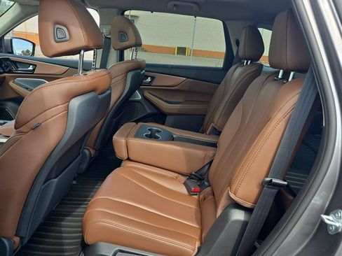 Certified 2025 Acura MDX FWD w/ Technology Package image 23