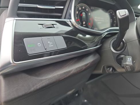 Used 2023 Audi Q7 3.0T Premium Plus AWD/4WD image 30