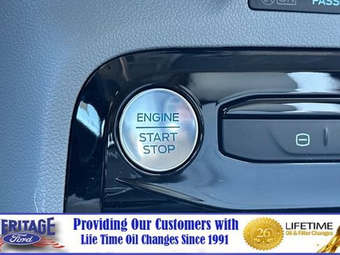 New 2025 Ford Escape SE image 20