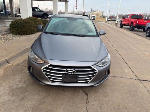 Used 2018 Hyundai Elantra Value Edition image 2