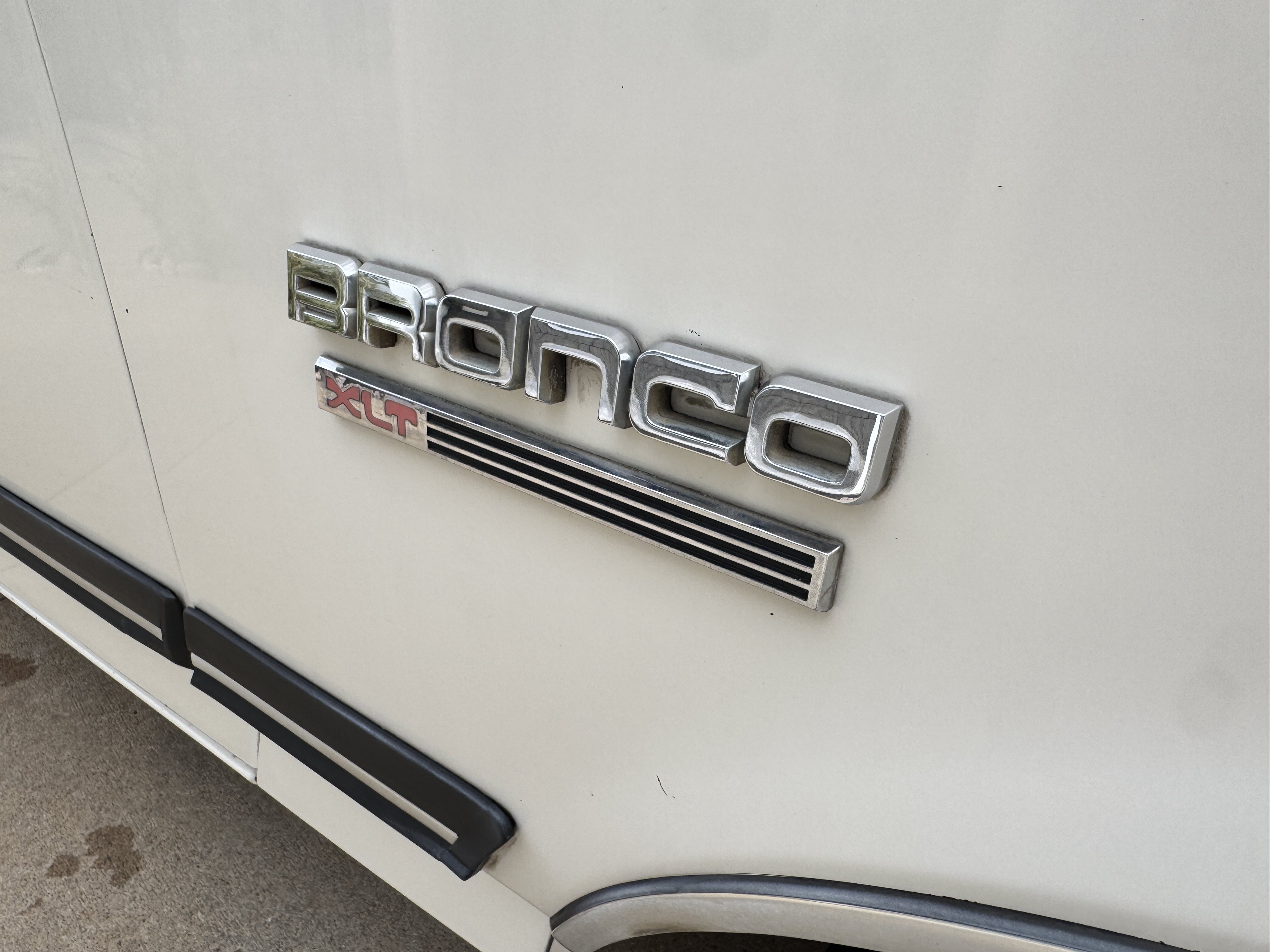 Used 1990 Ford Bronco AWD/4WD image 37