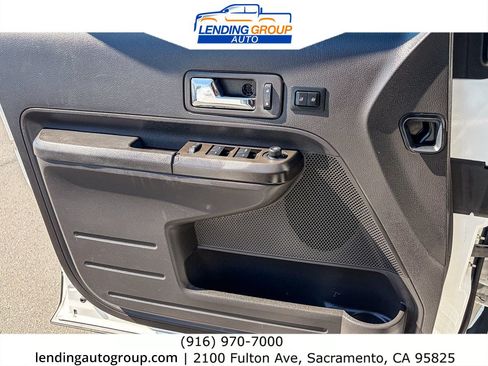Used 2010 Ford Edge Limited FWD image 19