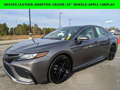 Used 2024 Toyota Camry XSE image 1