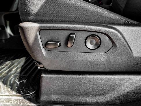 New 2026 Chevrolet Silverado 2500 Custom w/ Custom Value Package image 29